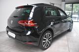 Volkswagen Golf 7 Lim Highline DSG Xenon Navi Massage Pano - VW Golf Gebrauchtwagen in Düsseldorf