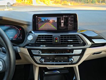 BMW X4 - 10