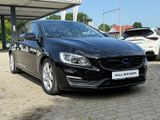 Volvo S60 Lim. Momentum AUTOMATIK LEDER XENON AHK - Volvo S60: Schwarz