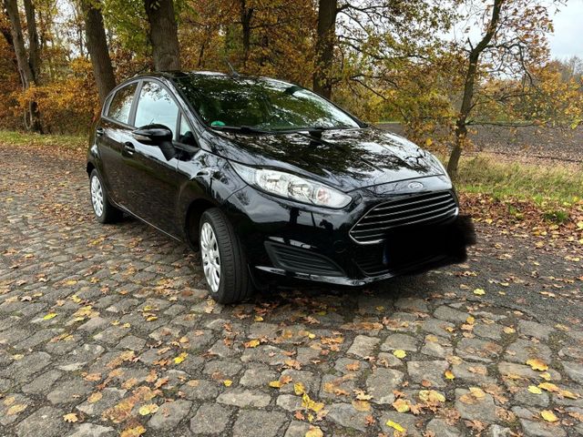 Ford TÜV/AU neu Ford Fiesta