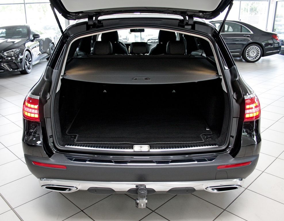 Mercedes-Benz E 400 d 4M All-Terrain AHK STANDH NETTO 37.000