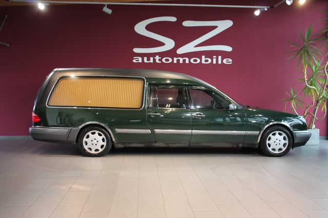 Mercedes-Benz E 280 Pollmann  Bestattunswagen/Leichenwagen