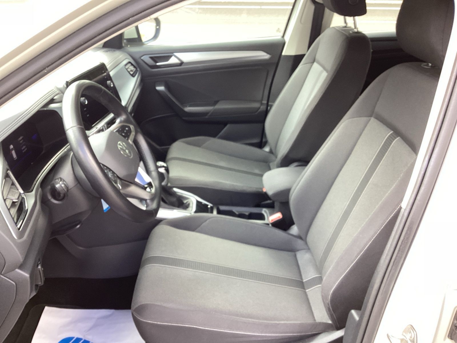 Volkswagen T-Roc - Bild 10