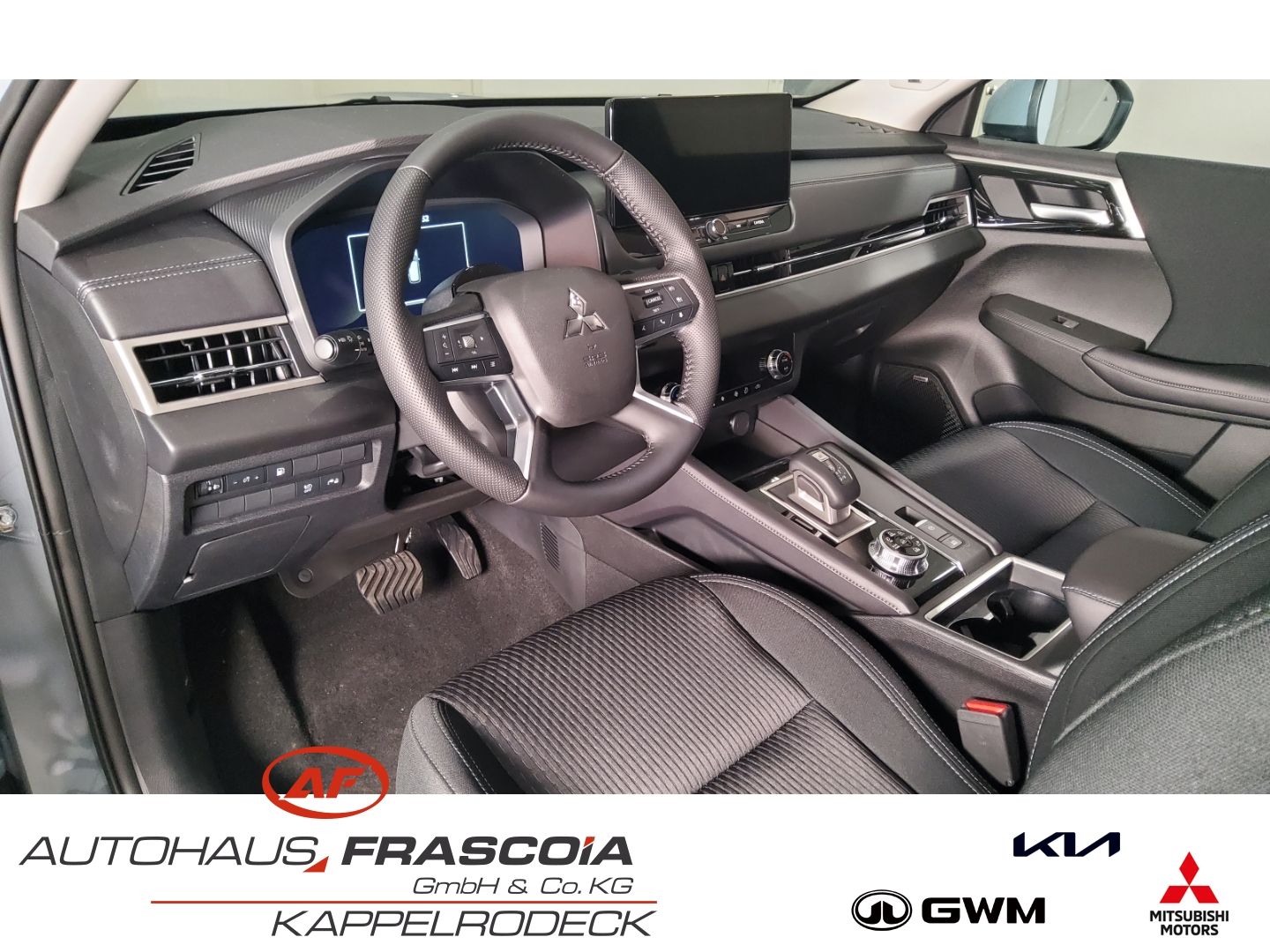 Mitsubishi Plug-in Hybrid Outlander - Bild 10