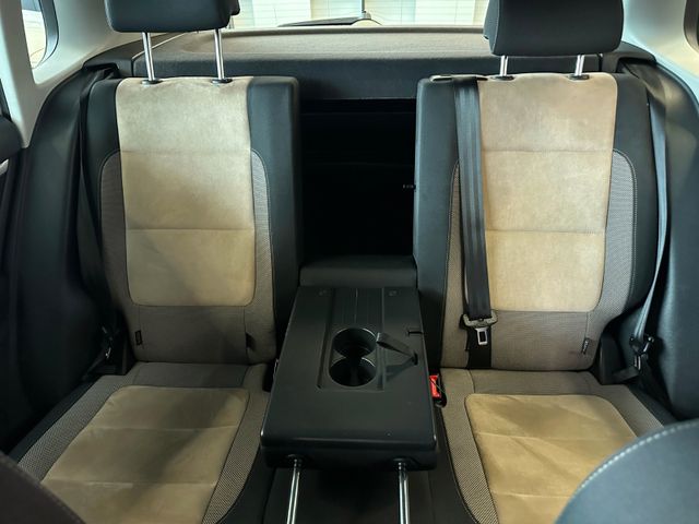 Volkswagen Tiguan Sport & Style 4Motion *2. Hand*Klima*Navi