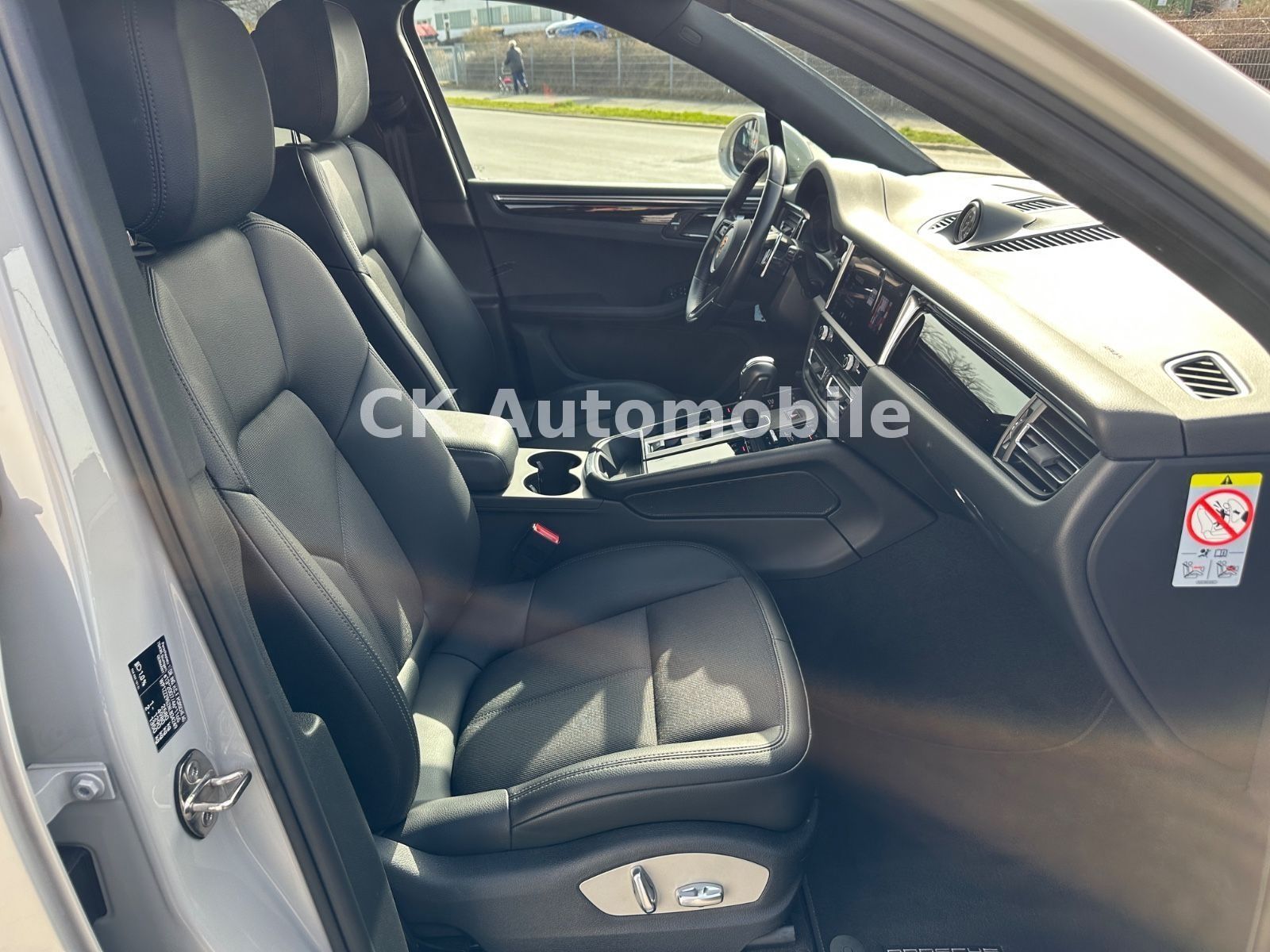 Fahrzeugabbildung Porsche Macan S Car Connect/Navi/LED/BOSE/Kamera/AHK