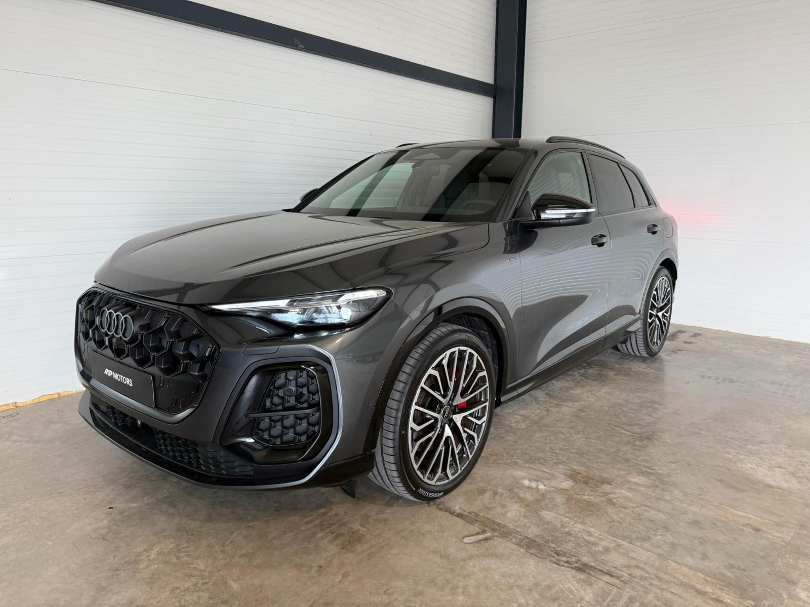 Audi Q5 220kW PANO / AHK / LUFT / S-LINE / TECH+