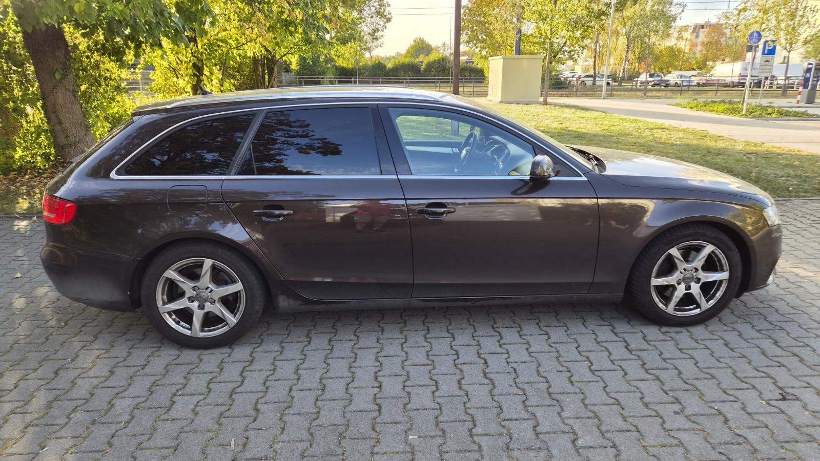 Audi A4 2011 — engine 1.798 cm³, 160 HP (118kW)