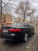 Jaguar XF 30d 300PS R-Sport Automatik R-Sport