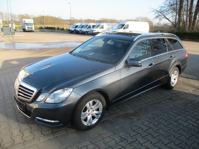 Mercedes-Benz E 220CDI T Autom. AHK GSD Navi PDC Allw  2.Hand