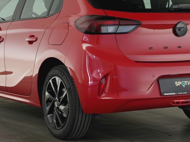 Corsa F FACELIFT YES+SITZ-/LENKRADHEIZUNG+LED-SC
