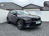 Volkswagen Tiguan 2.0 Allspace R-Line 4Motion Virtual DSG - Volkswagen Tiguan Allspace R-Line mit Benzin-Antrieb