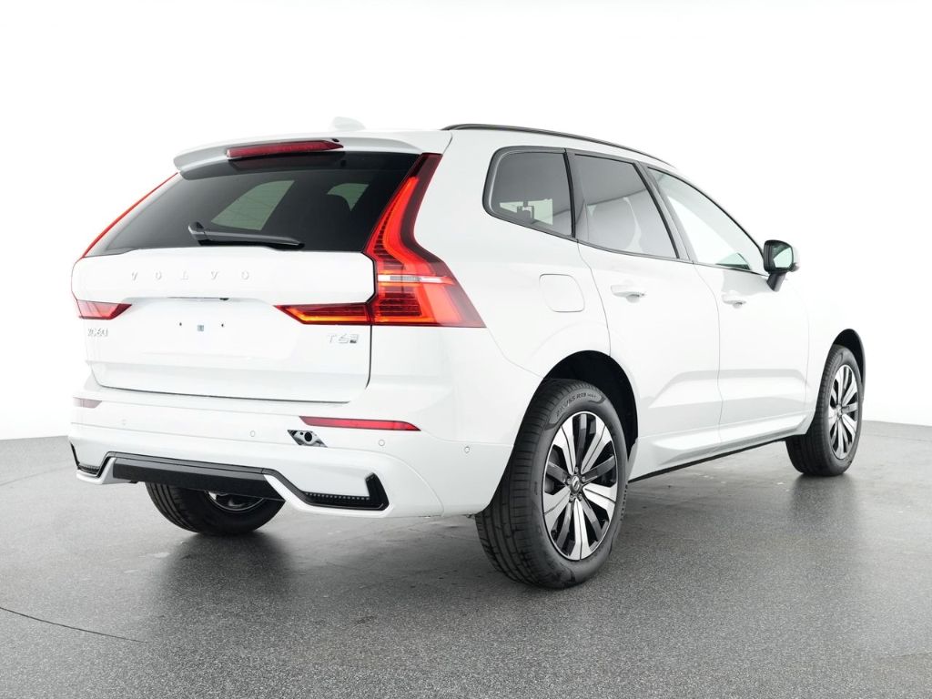 Volvo XC60 Plus Dark Recharge Plug-In Hybrid AWD HUD S imagem 2