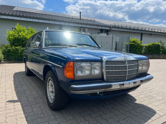 Mercedes-Benz 230 TE*H-ZULASSUNG*KEIN-ROST*SCHIEBEDACH