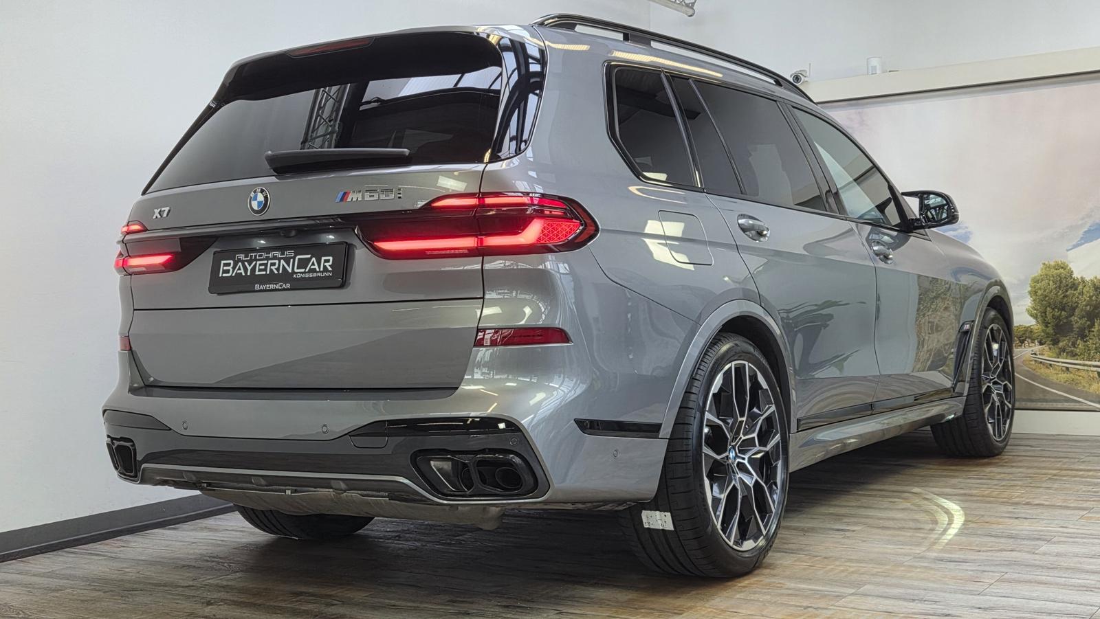 BMW X7 M60i Kristall Sky DrivePro AHK ACC Sitzlüft.