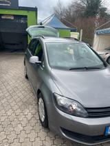 Volkswagen Golf VI Plus 1.6 TDI mit Neue Tüv &Stand H... - VW Golf Plus Gebrauchtwagen in Freiburg