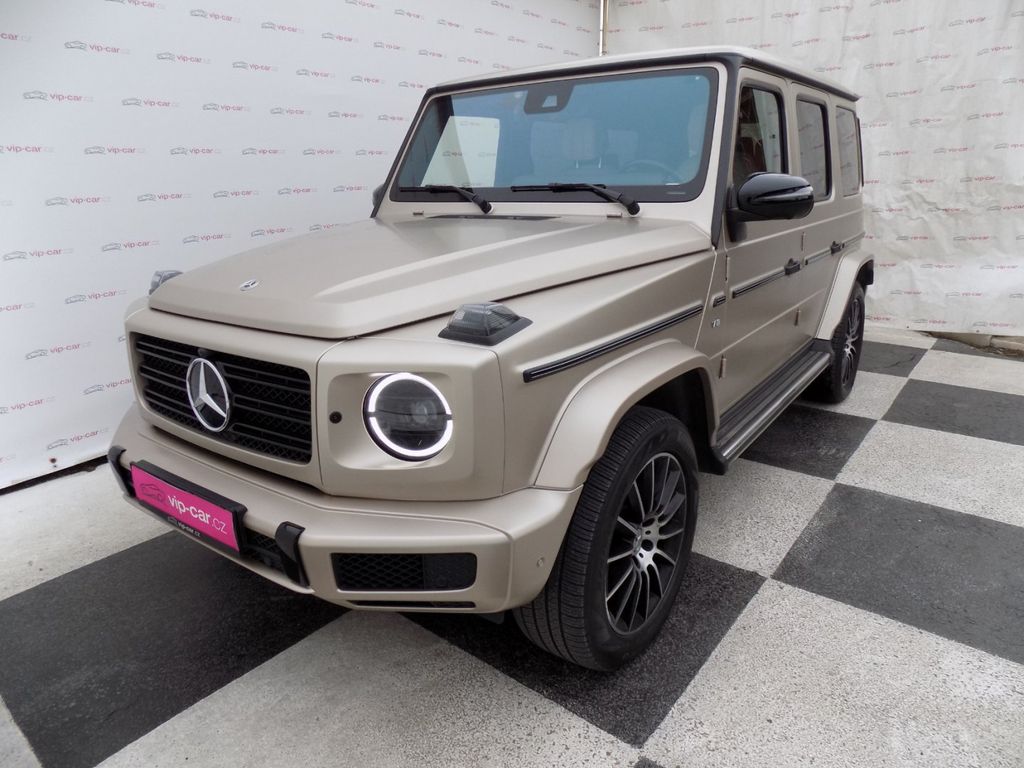 Mercedes-Benz G 500