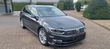Volkswagen VW Passat B8 1.8 TSI - Volkswagen Passat mit Benzin-Antrieb: Kombi, 1.8