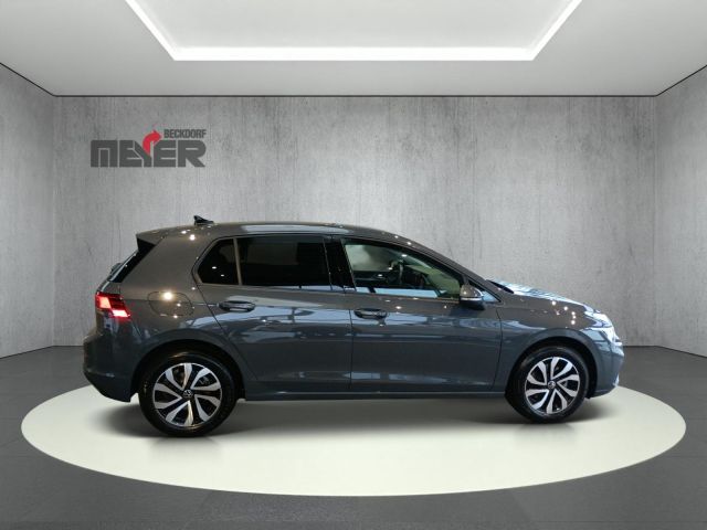 Golf ACTIVE 1.5 TSI Klima Navi Einparkhilfe