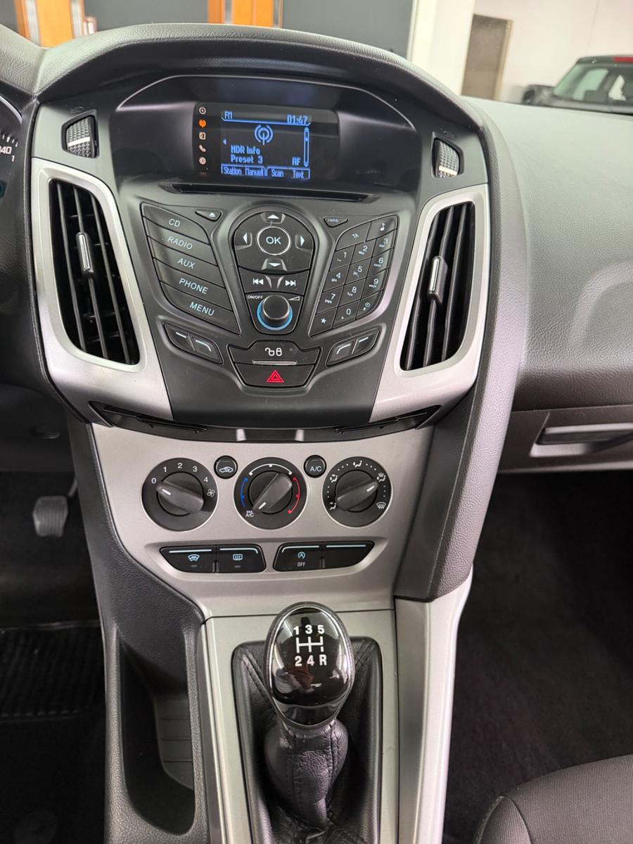 Ford Focus Lim. Sync Edition TÜV&AU neu&Garantie