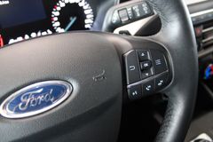 Fahrzeugabbildung Ford Focus AUTOMATIK Turnier Cool & Connect AHK + ACC
