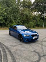 BMW E92 325i / N52 / m paket / Scheckheft ... - BMW 325 mit Benzin-Antrieb: Coupé, 325i M Paket