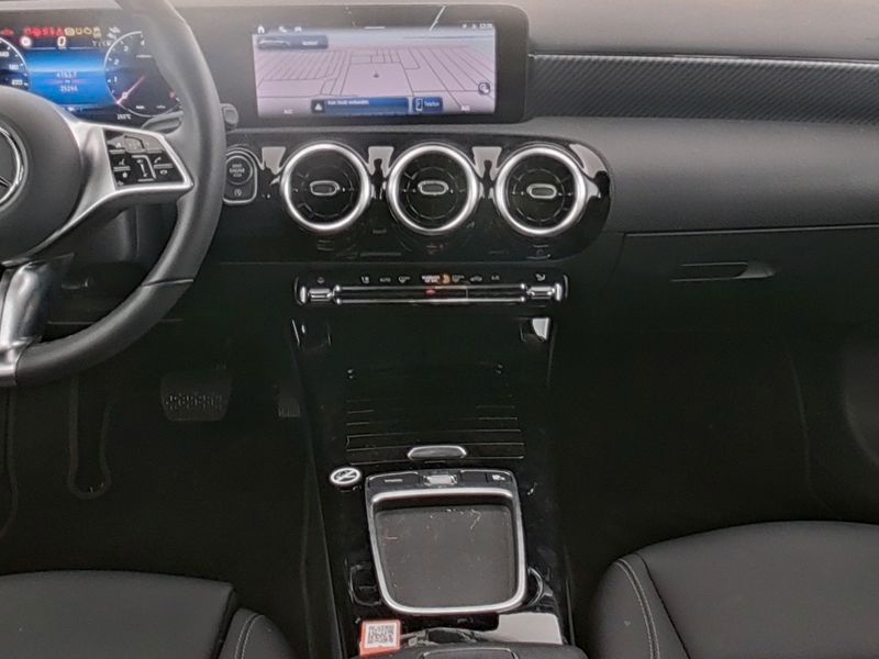 Mercedes-Benz A 180 Progressive-Adv Pano CarPlay LED WiP RKam foto 5