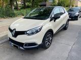 Renault Captur TCe 120 EDC Helly Hansen Helly Hansen - Renault Captur von privat