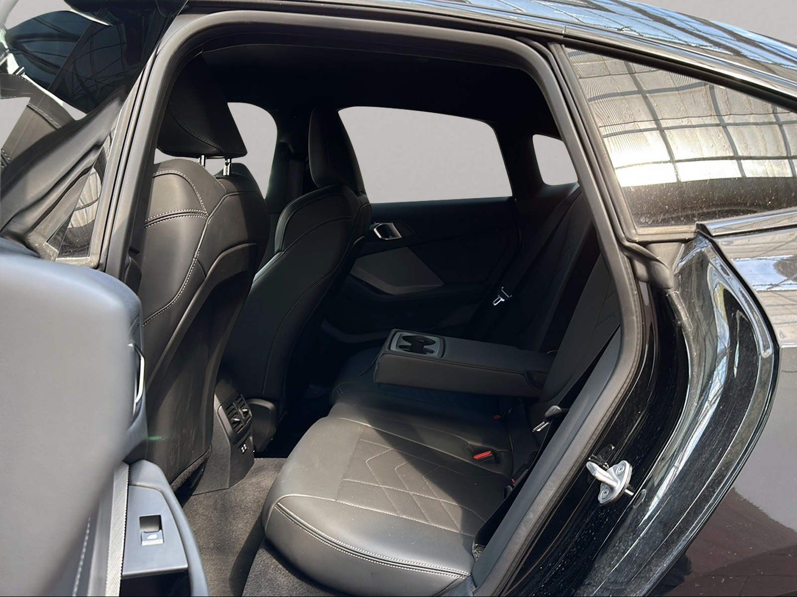 BMW 220 - Bild 17