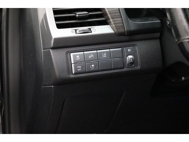 Fahrzeugabbildung Ssangyong REXTON 2.2 4WD AT QUARTZ+Comfort-Paket AHK 3.5T