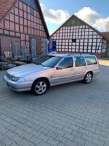 Volvo V70 5Zyl. *fast ein Oldtimer * Schnä... - Volvo: V7o