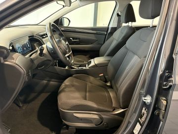 Hyundai TUCSON - 8
