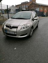 Toyota Auris 2009 , zweite Hand - : Zweite Hand