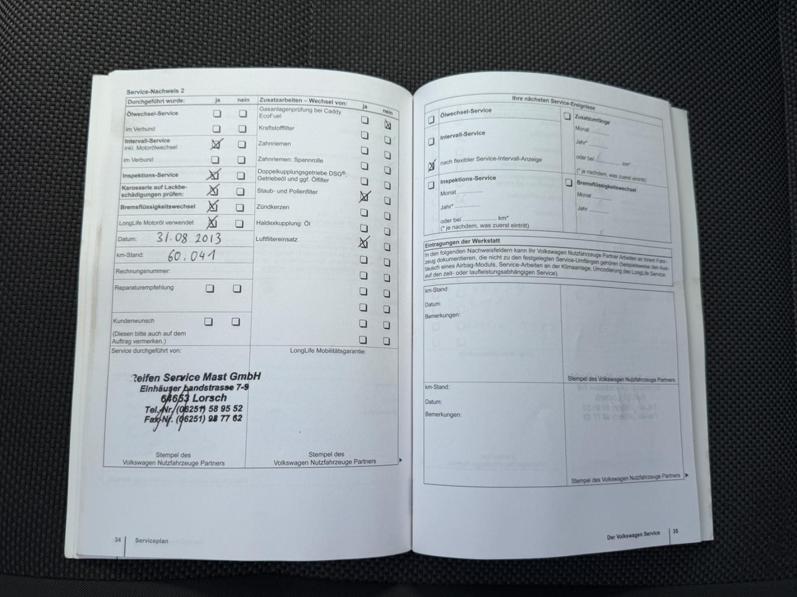 Volkswagen Caddy Kombi Trendline 7Sitze/Klima/Tempo/TÜVNeu