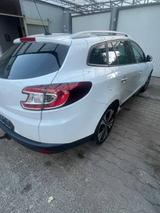 Renault Mégane 1.5 dCi Automatik - Bose Ed... - Renault Megane mit Diesel-Antrieb: Limousine, Automatik