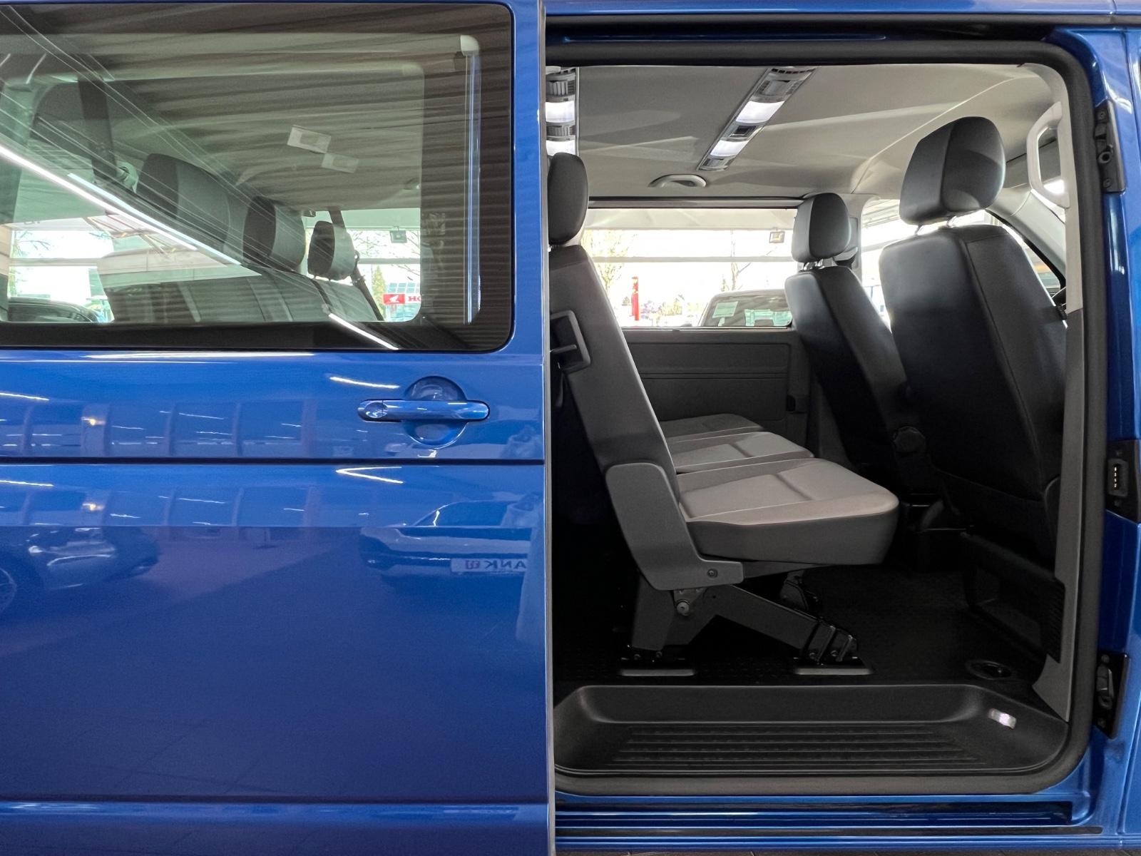 Volkswagen T6.1 2.0 TDI Caravelle Comfortline SH+AHK+LS+8S