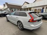 Volvo V90 T6 Plus Dark Recharge Plug-In Hybrid AWD - Volvo V90  Plug-in Hybrid Plus-Dark