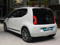Volkswagen up! BMT*SHZ*Navi*