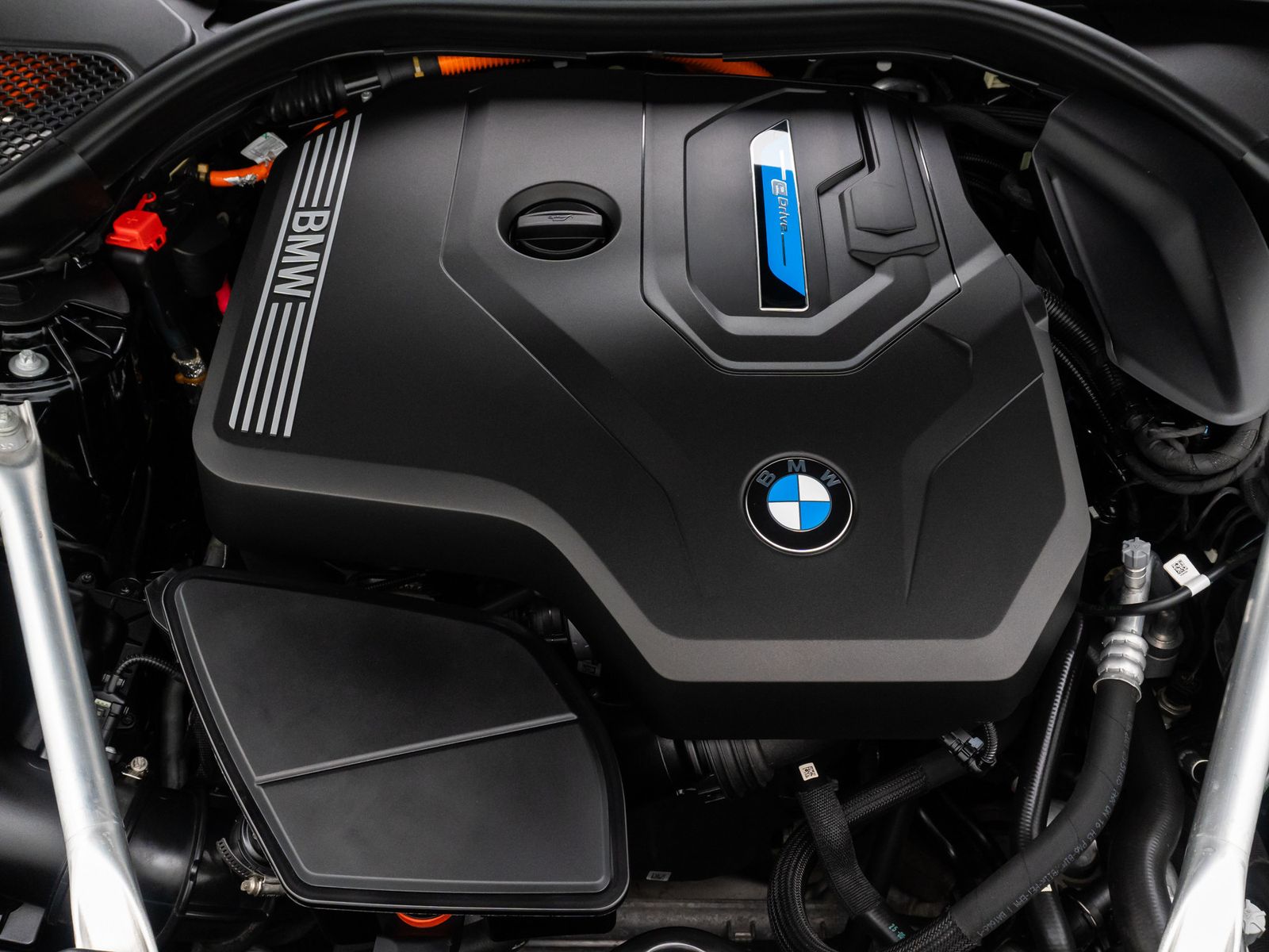 Fahrzeugabbildung BMW 530e xD Luxury Line Kamera DAB Laser HUD Belüft