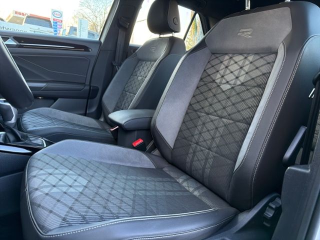 Fahrzeugabbildung Volkswagen T-Roc 1.5 TSI R-LINE LED-PLUS SHZ APP-CONNECT AC