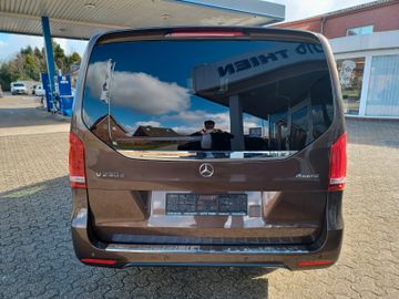 Fahrzeugabbildung Mercedes-Benz V 250d Exclusive Edition 4M Lang AMG-Line/Pano
