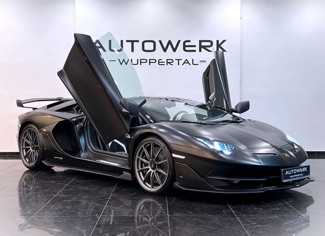 Lamborghini Aventador SVJ Roadster*CARBON*SCHALE*KAMERA*LIFT