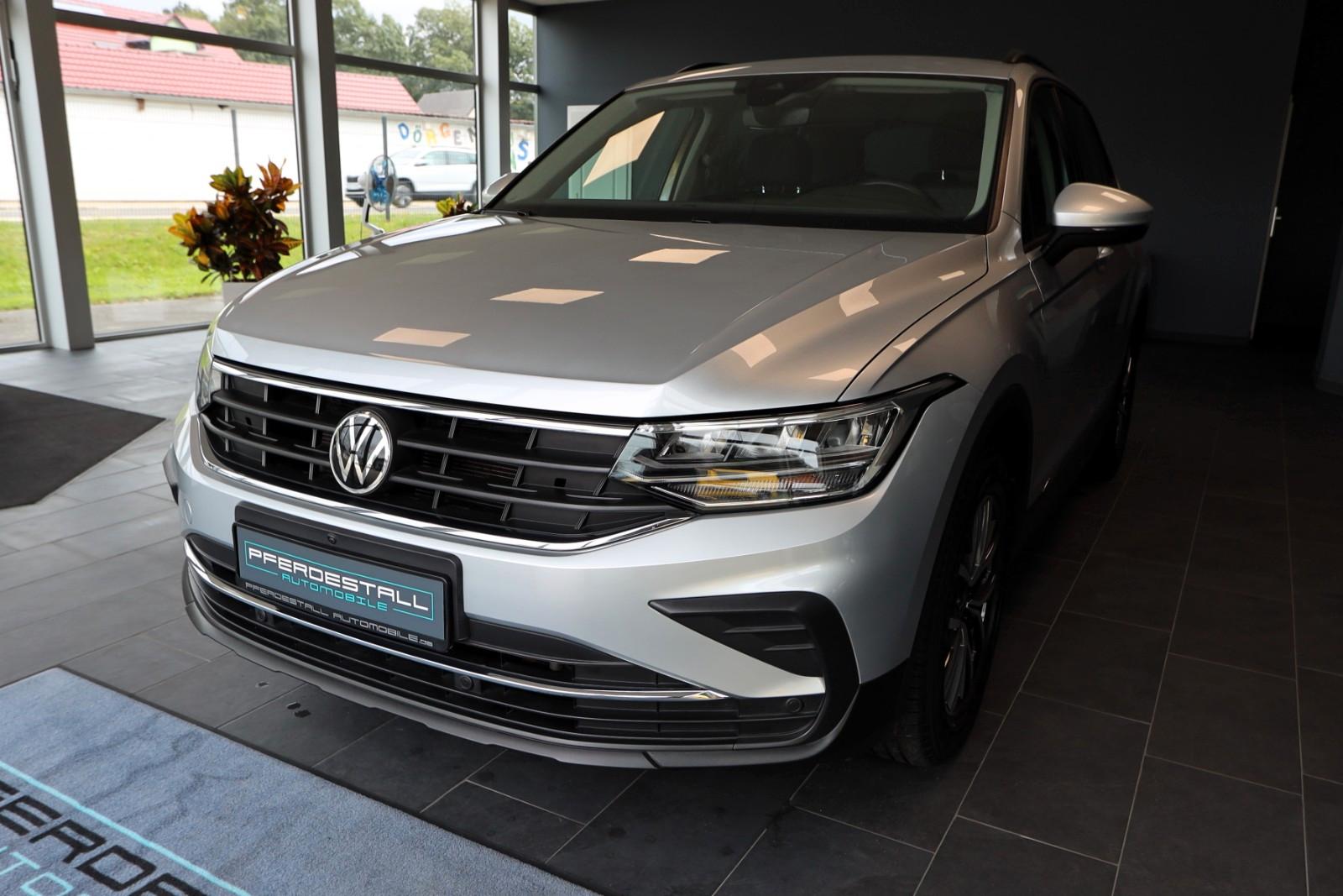Volkswagen Tiguan 1.5 TSI Life 1.Hand 360° STHZ AHK NAVI, миниатюра 3