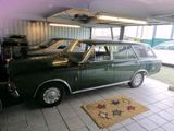 Ford 20m P7 Turnier + Neu und Gebrauchtteile - Ford Taunus: Kombi