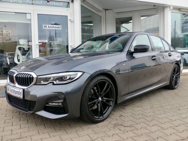 BMW 320 i M Sport LED CarPlay Klima Alcantara 8-fach