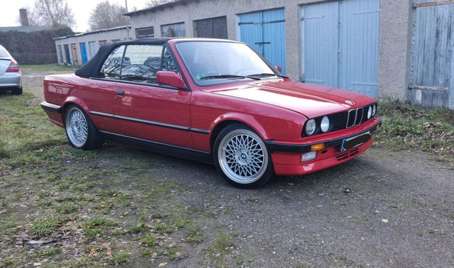 BMW 325i E30 Cabrio M Paket Sitzheizung Re...