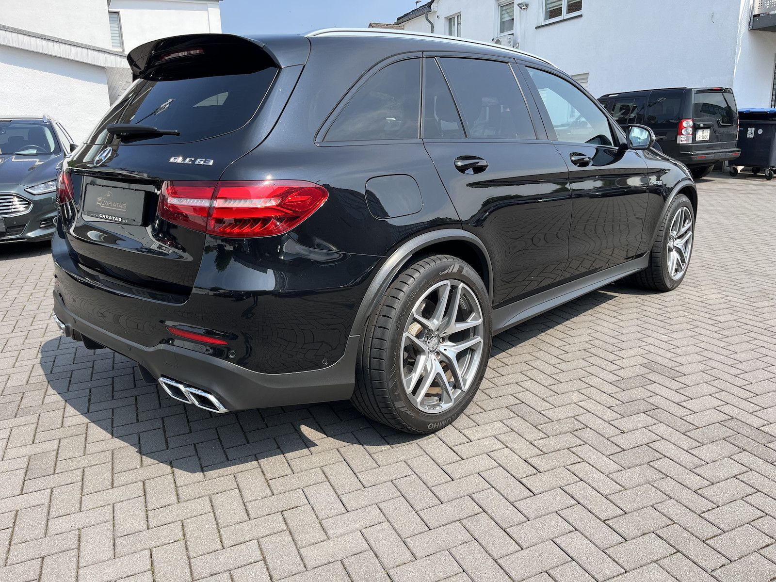 Fahrzeugabbildung Mercedes-Benz GLC 63 AMG 4Matic PANORAMA / AIRMATIC / AHK