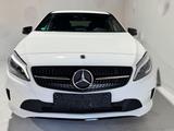 Mercedes-Benz A 220 4 Matic Urban*Kamera*Navi*Teilleder - Mercedes-Benz A 220 Gebrauchtwagen