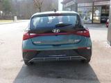 Hyundai i20 1.2 Select Funktionspaket - Hyundai i20: Grün
