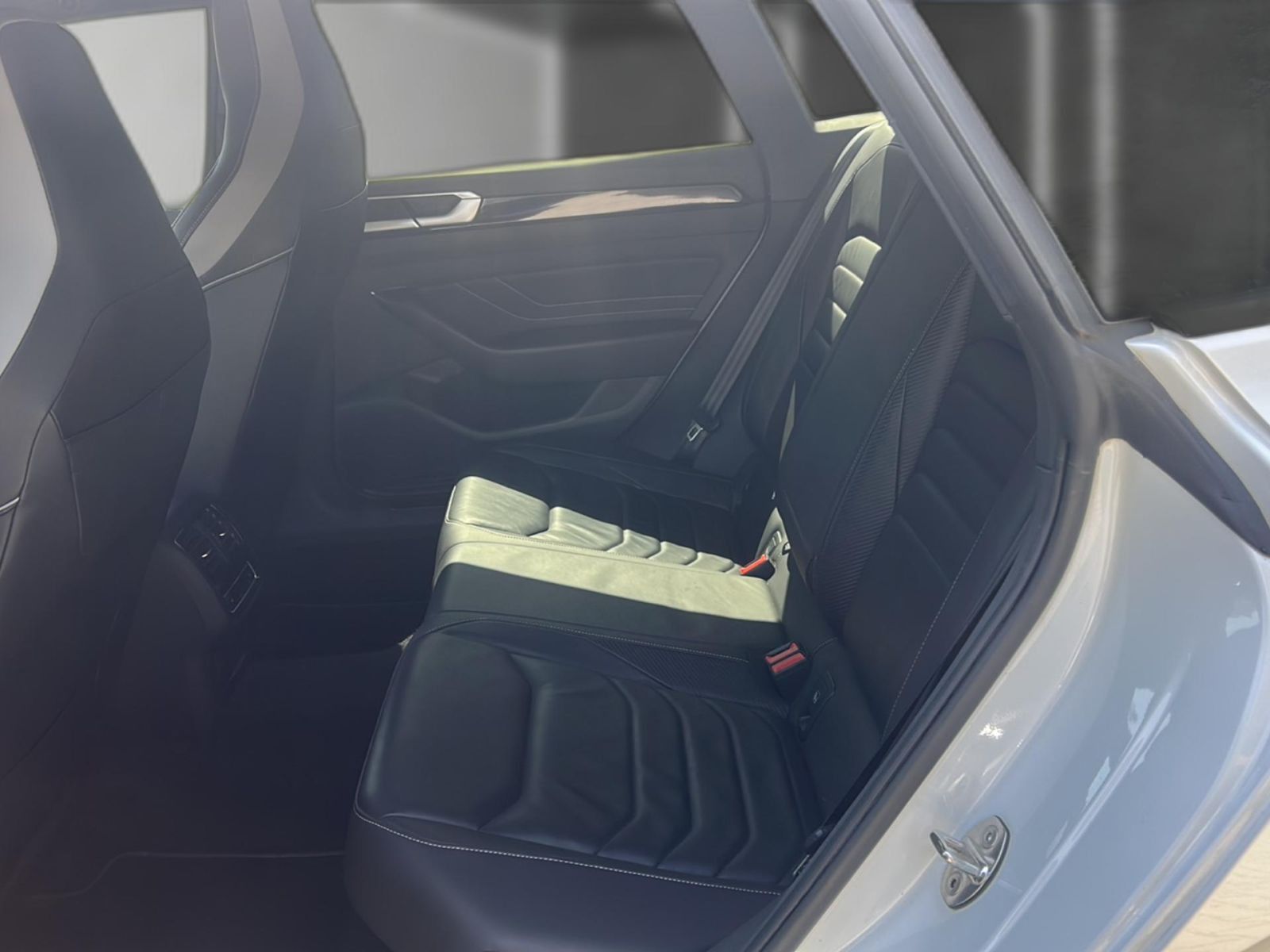 Volkswagen Arteon - Bild 16